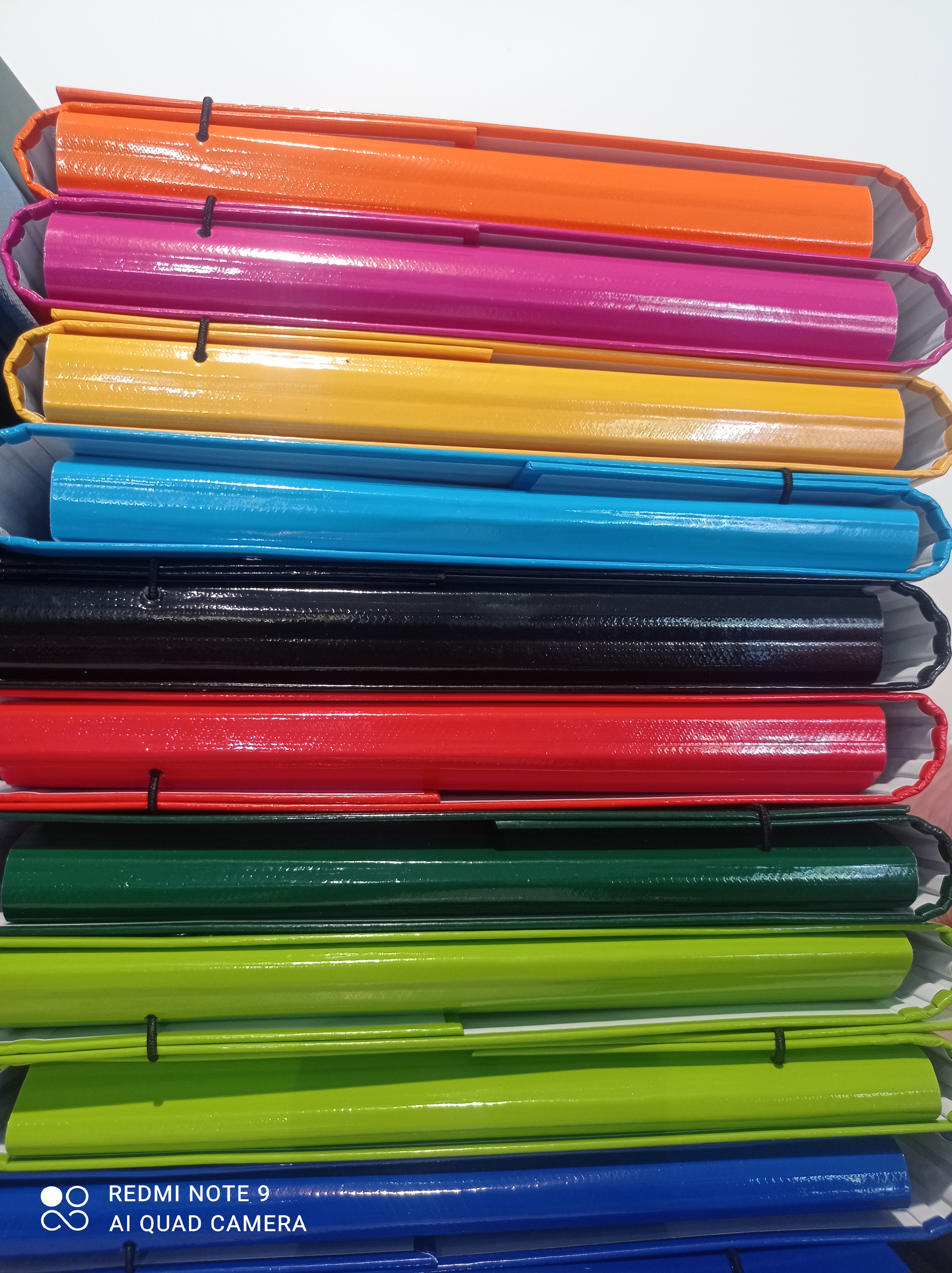 TECZKA SKRZYDŁOWA A4  3,5CM AMA MIX KOLORU